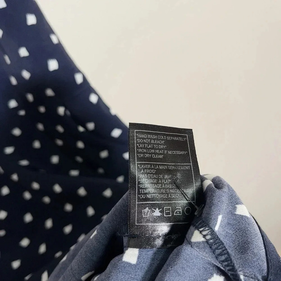 Cupcakes  And Cashmere Navy Bardot Dress - Picture 10 of 12